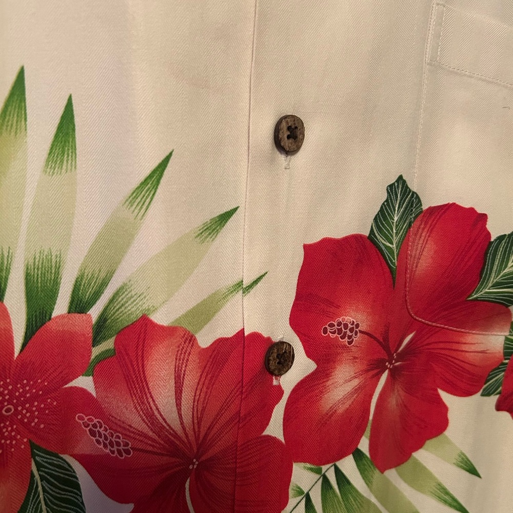 Hilo Hattie Hawaiian Shirt Mens XL Silk Tropical Floral Aloha Button Up Vacation - Picture 4 of 5
